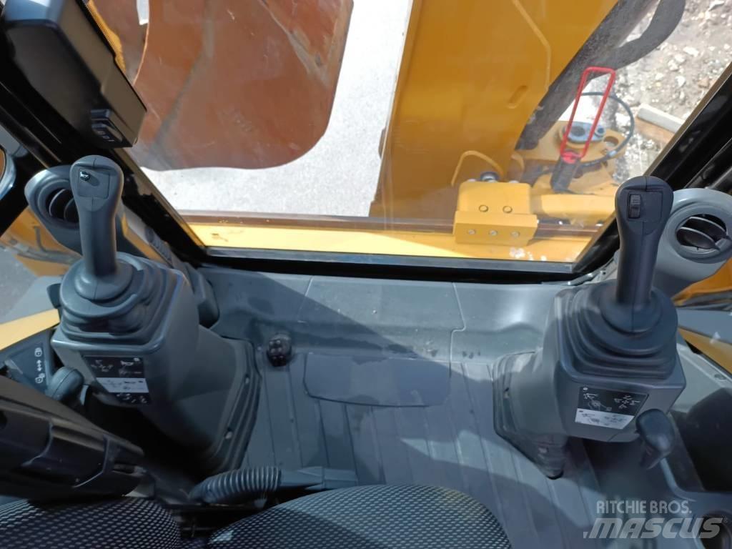 CAT 432 Экскаваторы-погрузчики