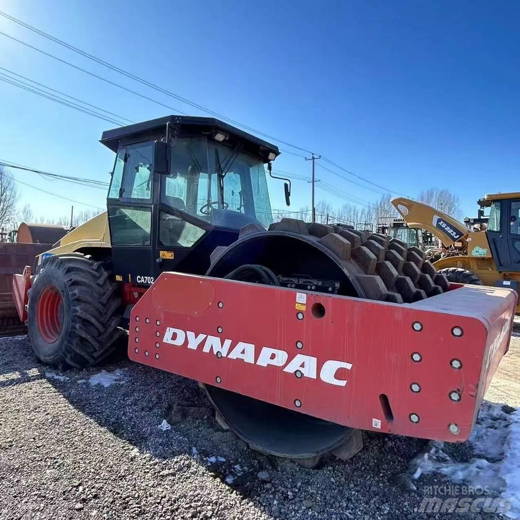 Dynapack CA702 Грунтовые катки