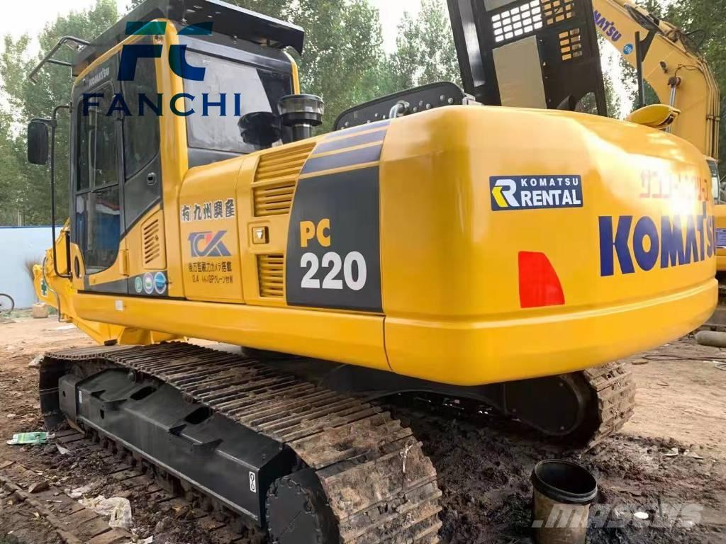 Komatsu PC 220 Гусеничные экскаваторы