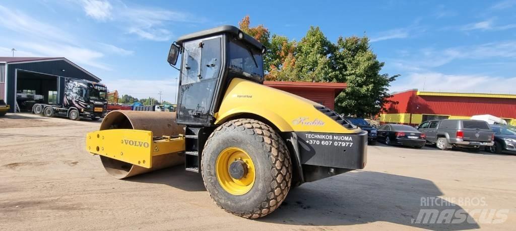 Volvo SD 105 DX Грунтовые катки