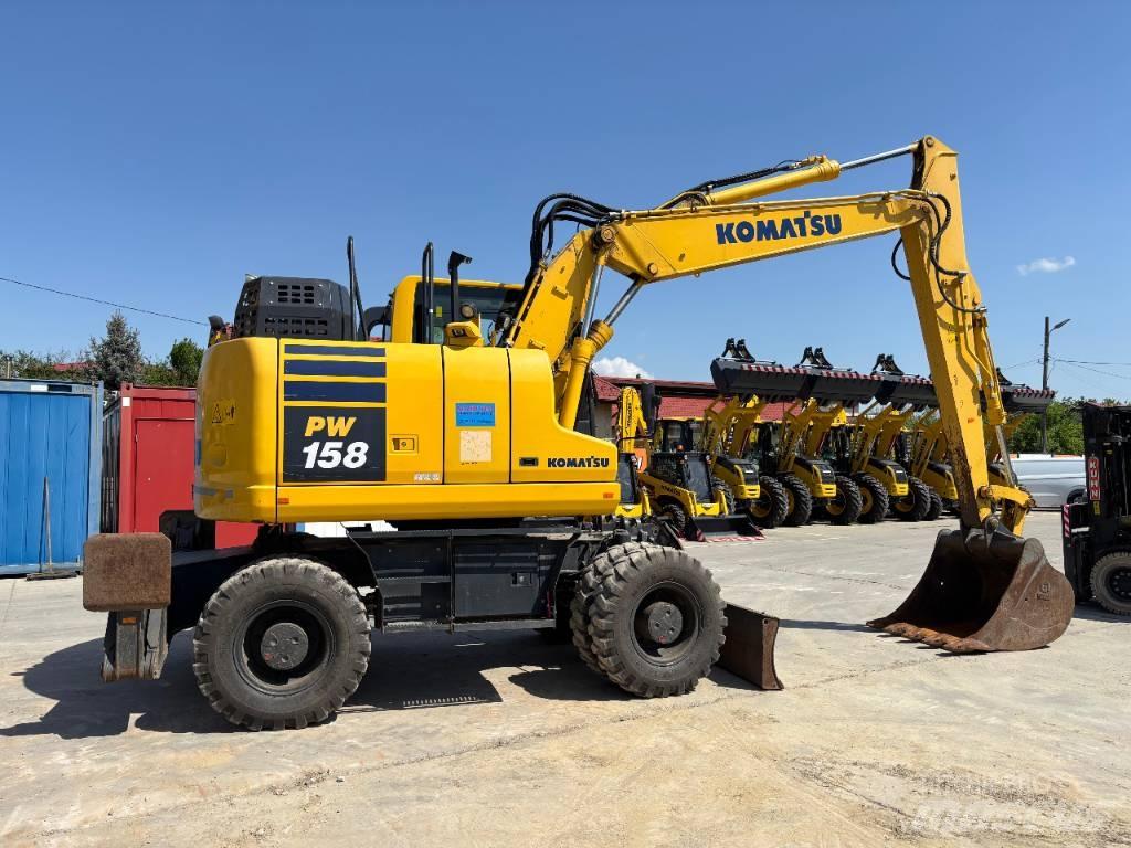 Komatsu PW 158-11 Колёсные экскаваторы