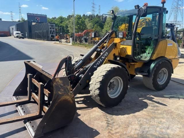 Volvo L 20 B Фронтальные погрузчики