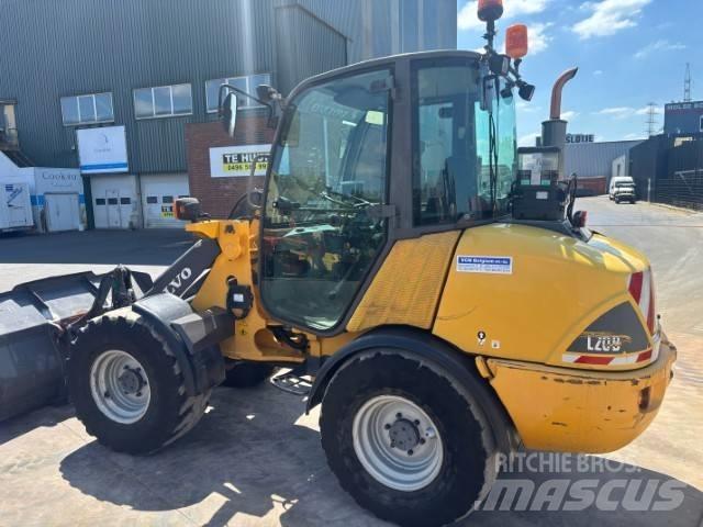 Volvo L 20 B Фронтальные погрузчики
