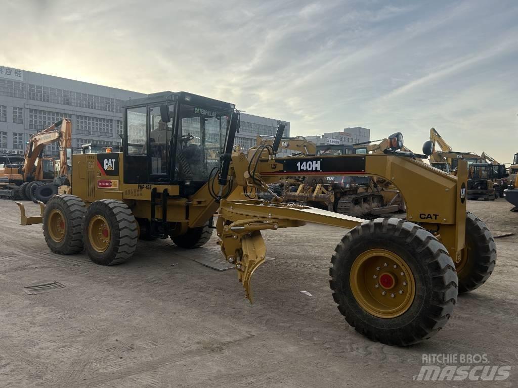 CAT 140H Грейдеры