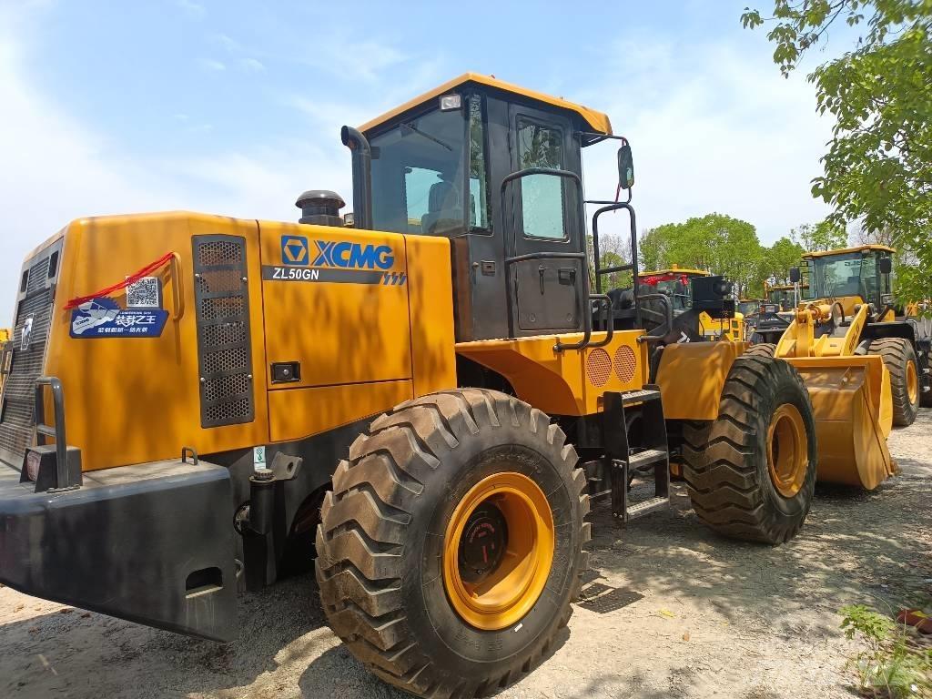 XCMG ZL50GN Фронтальные погрузчики