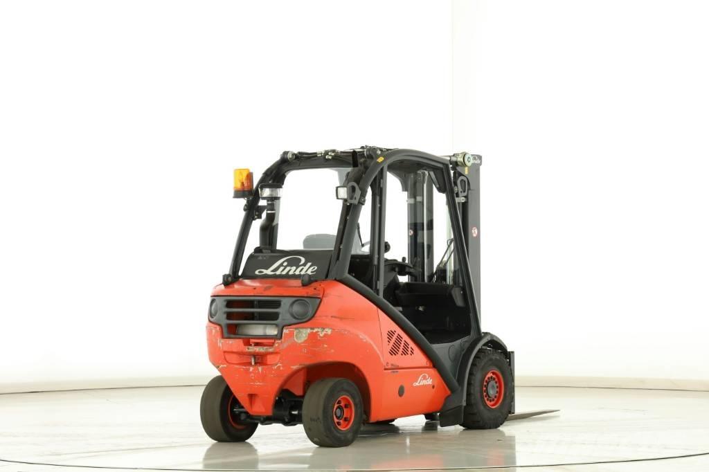 Linde H 30 T Газовые погрузчики