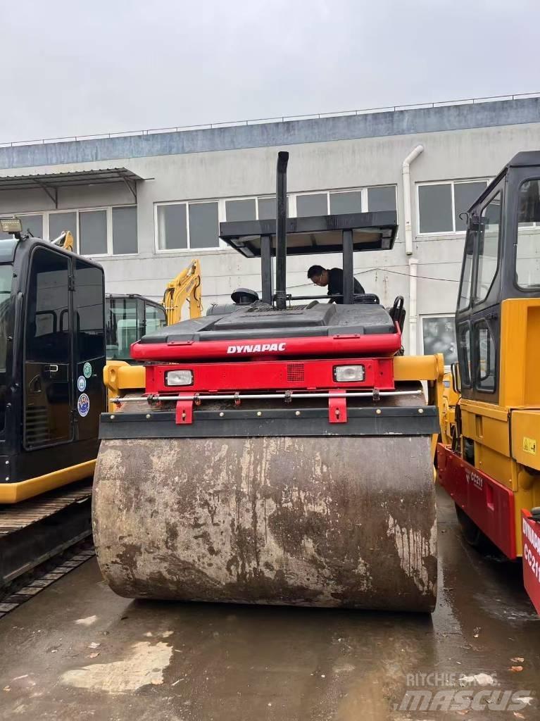 Dynapac CC 522 Катки тротуарные