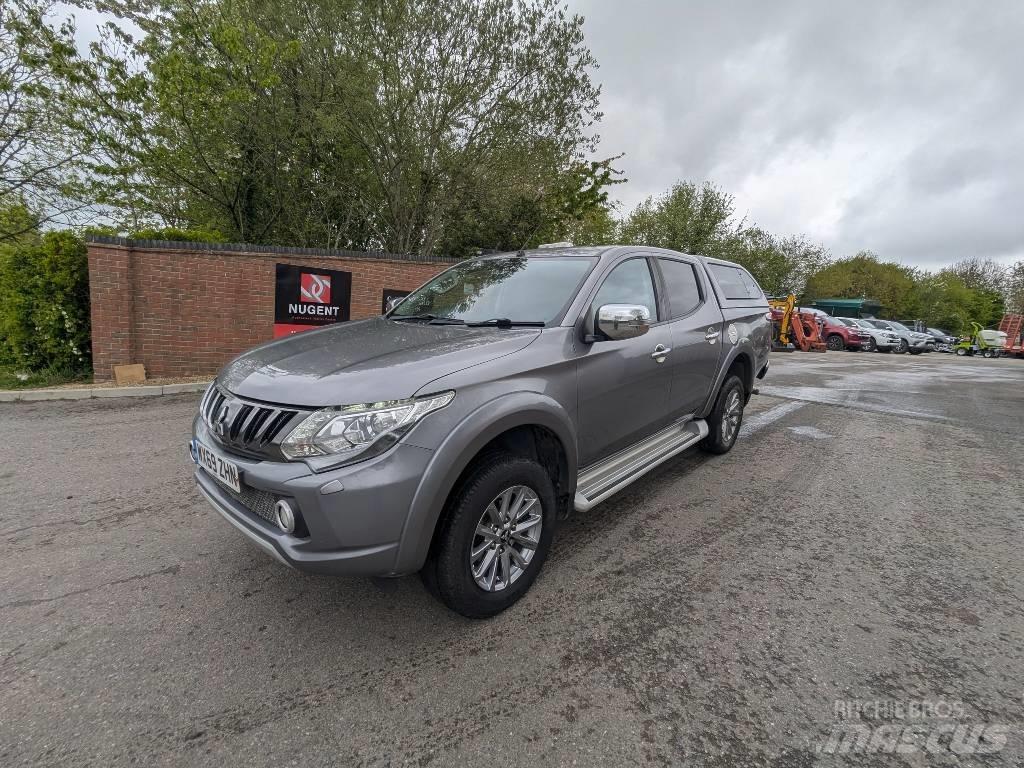 Mitsubishi L 200 Легковые автомобили