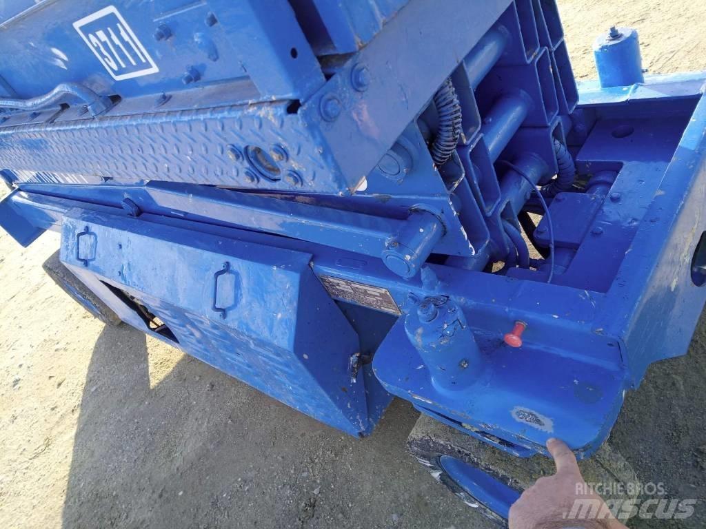JLG 2033 COMMANDER Ножничные подъемники