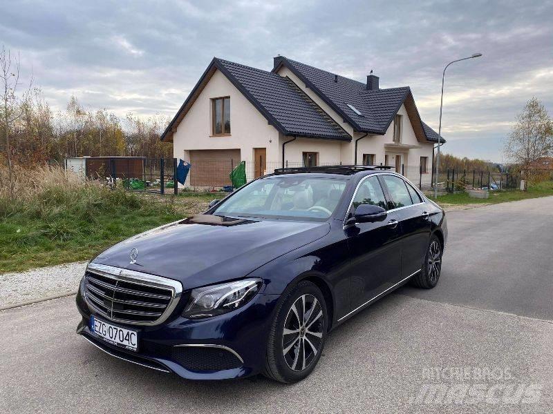 Mercedes-Benz E 300D Легковые автомобили
