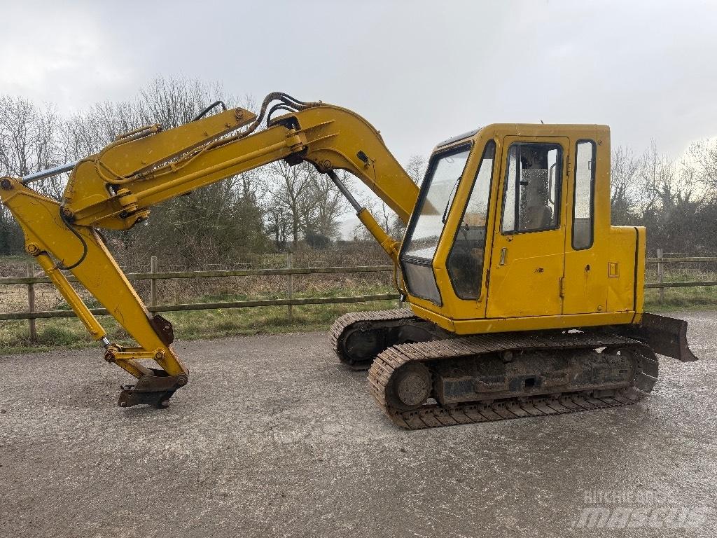 JCB JZ 70 Малые экскаваторы 7т-12т
