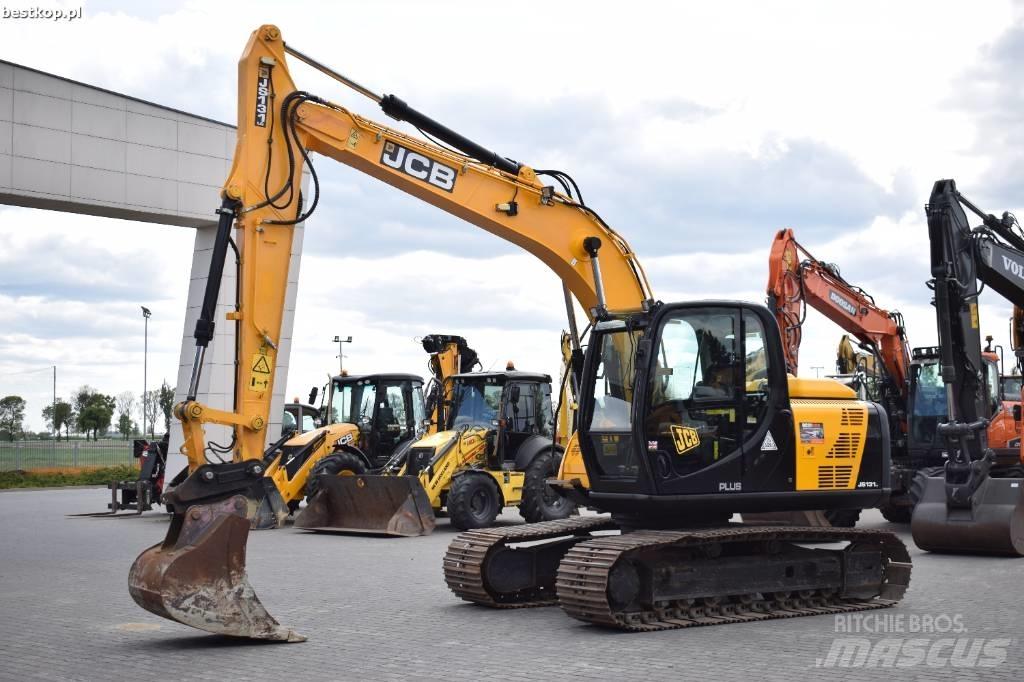 JCB JS 131 LC Гусеничные экскаваторы
