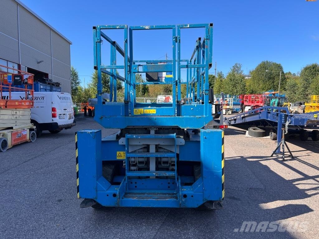 Genie GS 3268 RT Ножничные подъемники
