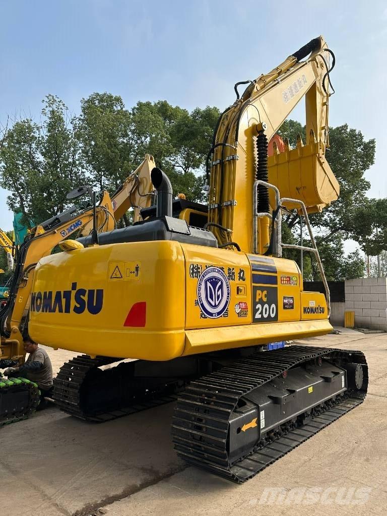 Komatsu PC 200-8N1 Малые экскаваторы 7т-12т