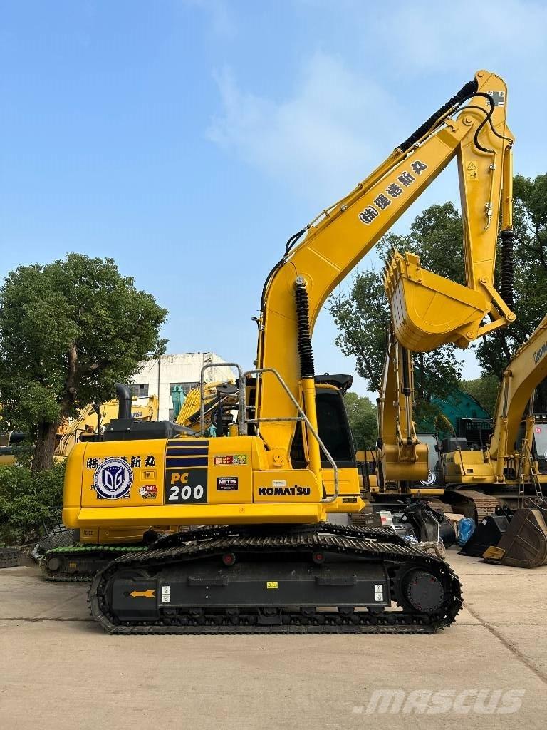 Komatsu PC 200-8N1 Малые экскаваторы 7т-12т