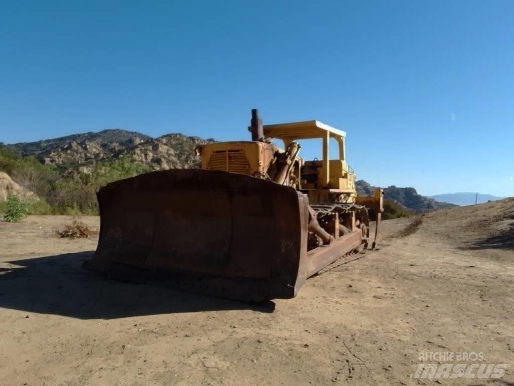 CAT D 9 G Гусеничные бульдозеры