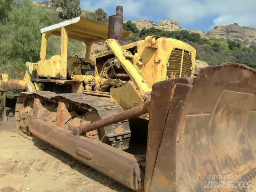 CAT D 9 G Гусеничные бульдозеры