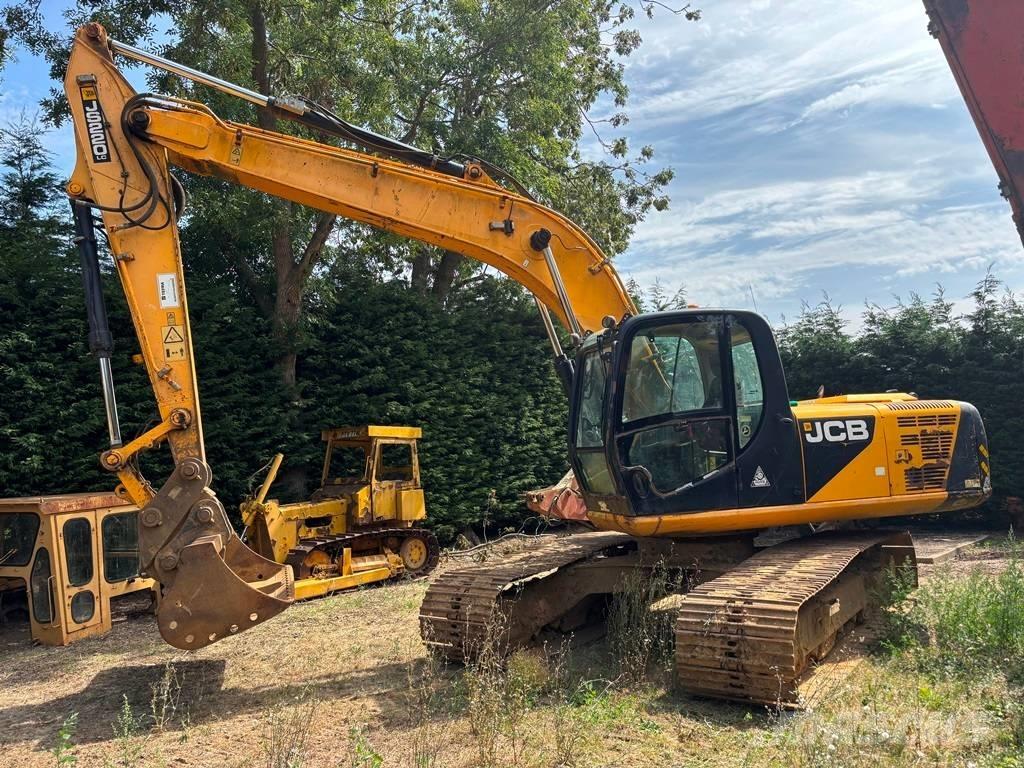 JCB JS 220 LC Гусеничные экскаваторы
