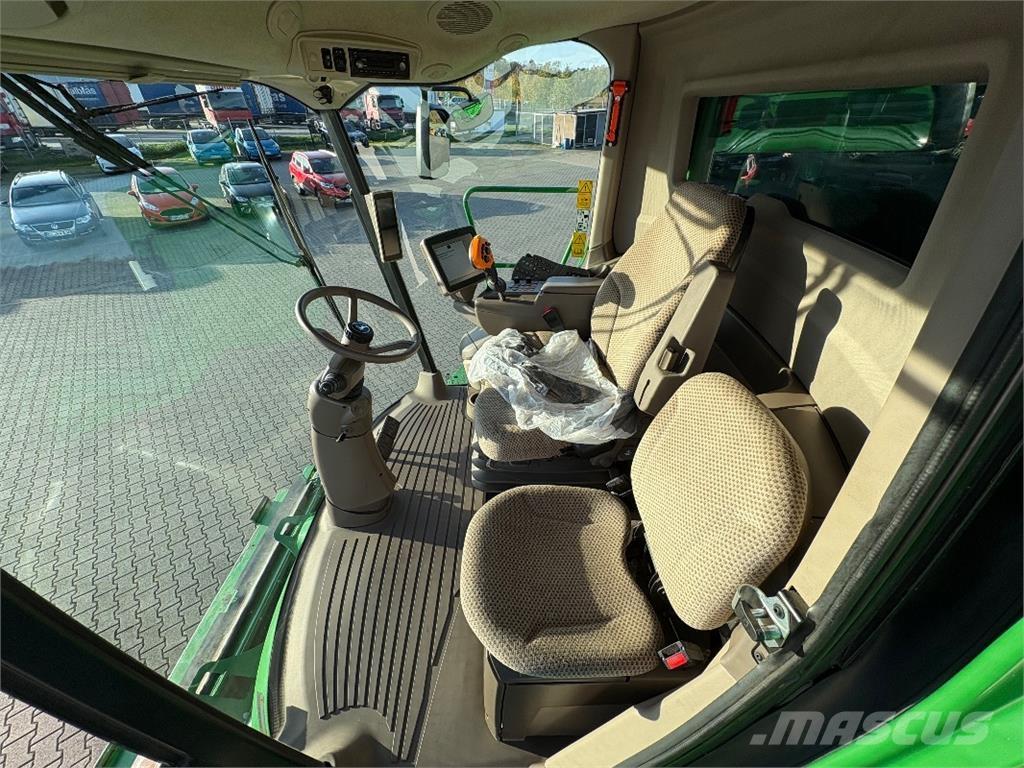 John Deere T660 i Зерноуборочные комбайны