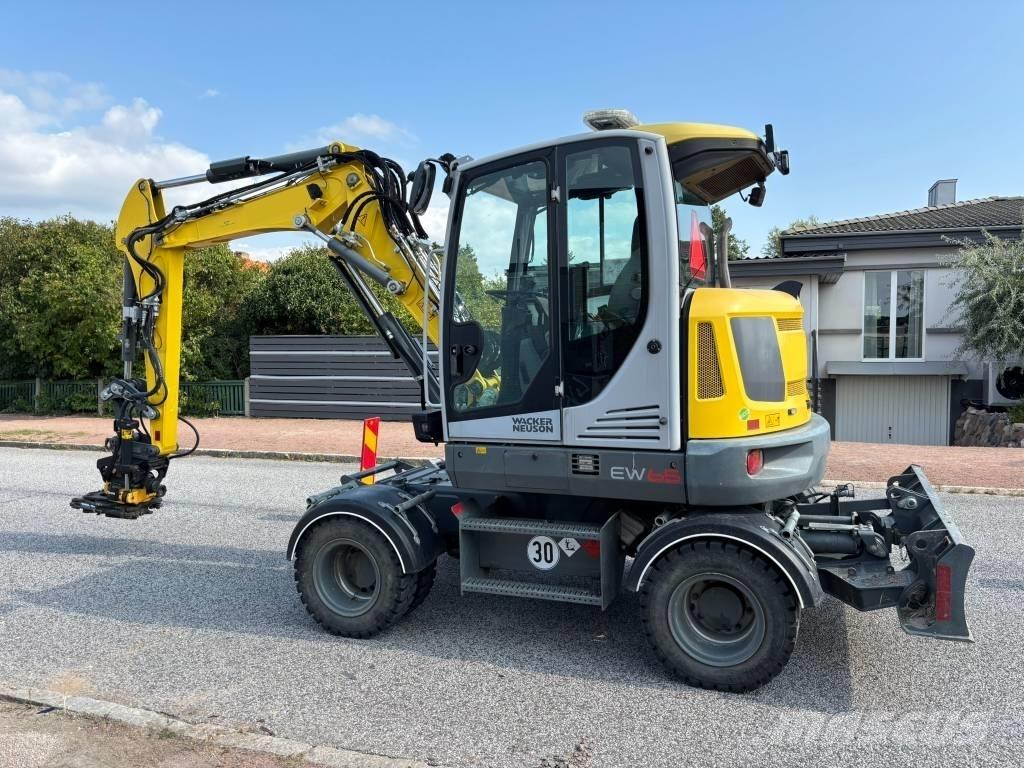 Wacker Neuson EW 65 Колёсные экскаваторы