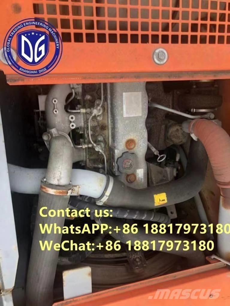 Hitachi ZX 135 US Гусеничные экскаваторы