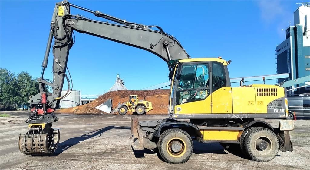 Volvo EW180C Колёсные экскаваторы