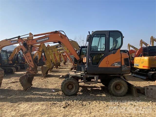 Doosan DX60W Мини-экскаваторы
