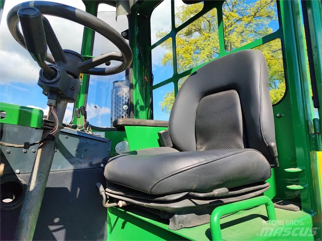 Combilift C4000 4-x ходовые ричтраки