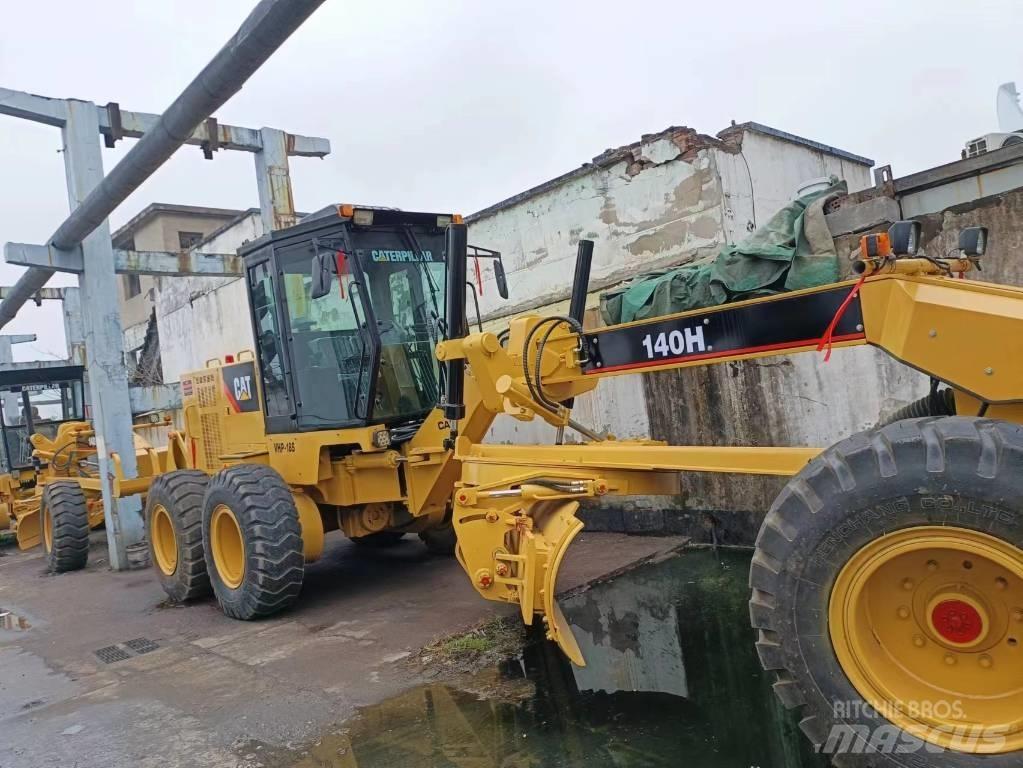CAT 140 H Коммунальная техника - Другие
