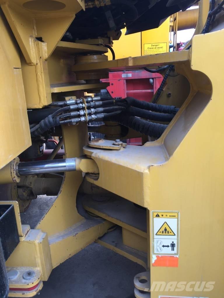 CAT 966 H Фронтальные погрузчики