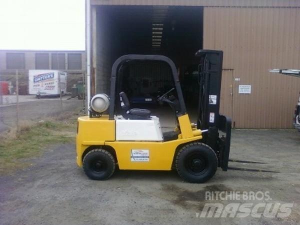 Yale 2.5 Tonne Газовые погрузчики