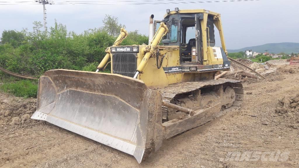 Komatsu D 85 P-21 Бульдозеры