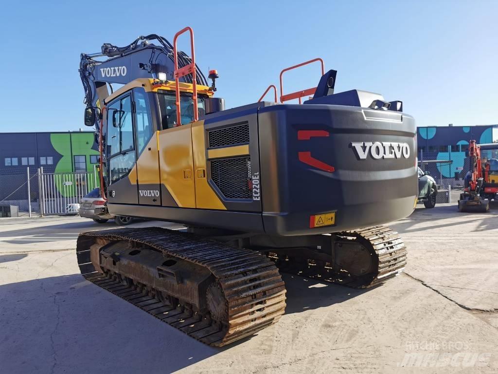 Volvo EC 220 E Гусеничные экскаваторы