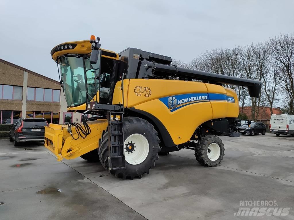 New Holland CH7.70 Зерноуборочные комбайны
