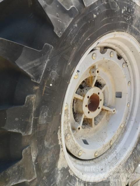 Michelin 20.8R38 Шины и колёса