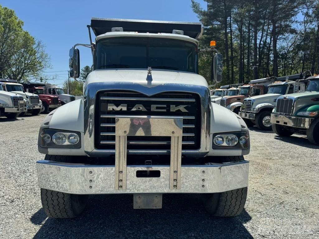 Mack GU713 Грузовики-Самосвалы