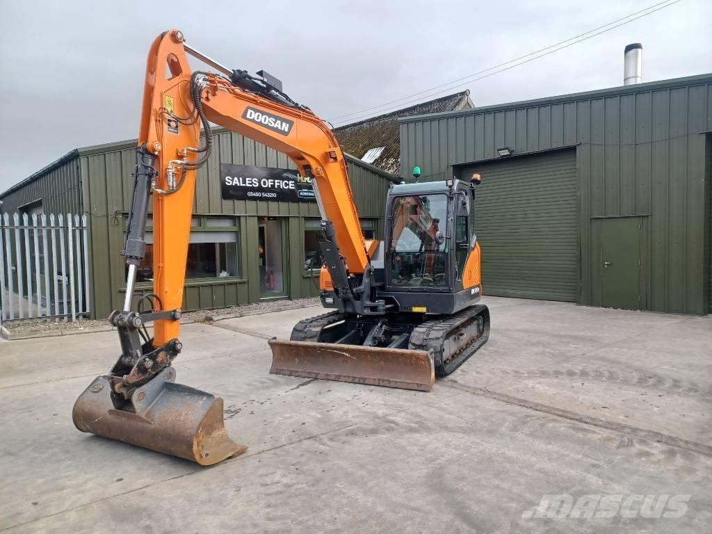 Develon DX 85 R-7 Малые экскаваторы 7т-12т