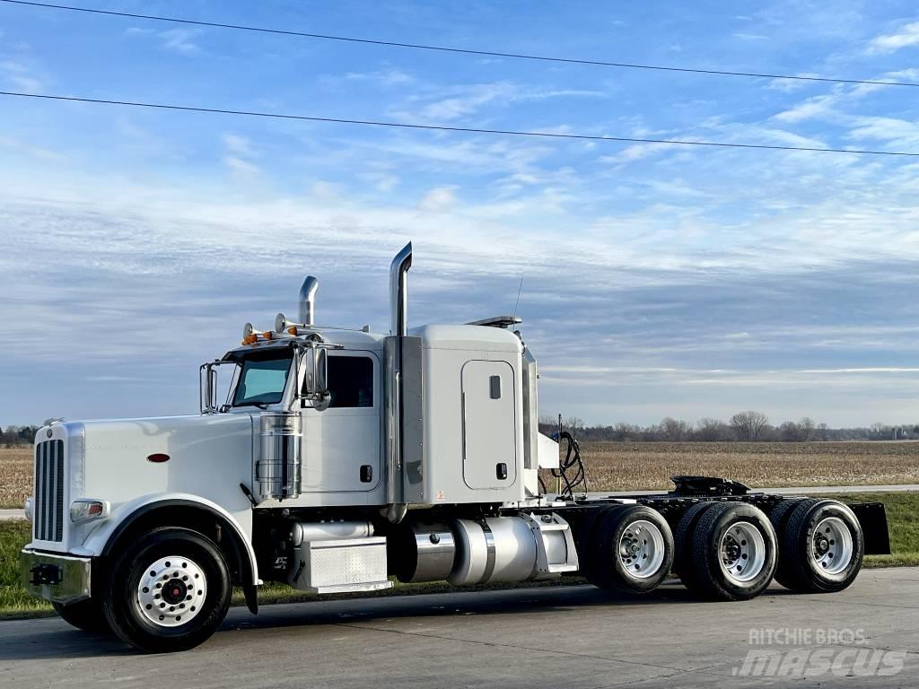 Peterbilt 388 Седельные тягачи
