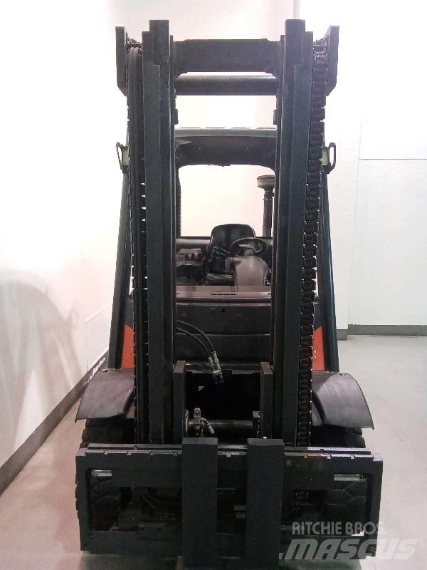 Linde H 40 D-02 Дизельные погрузчики