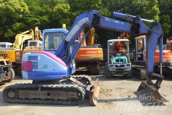 Komatsu PC75UU-3 Малые экскаваторы 7т-12т