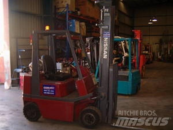 Nissan KAH01A18V Другие складские механизмы
