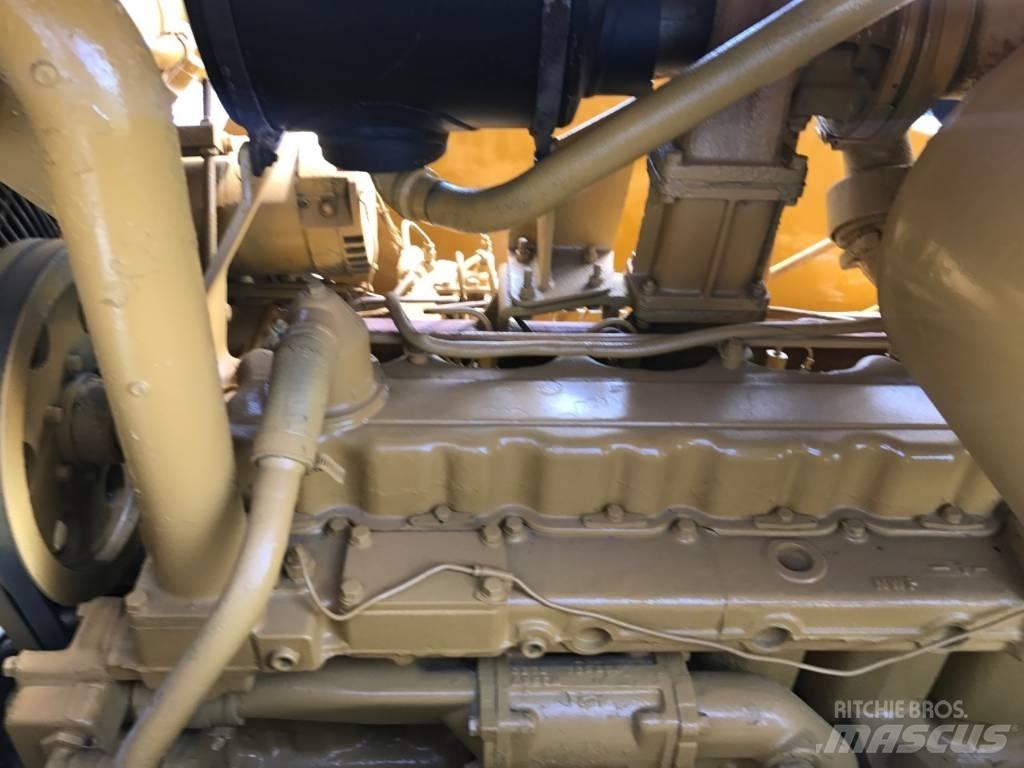 CAT D7G Гусеничные бульдозеры