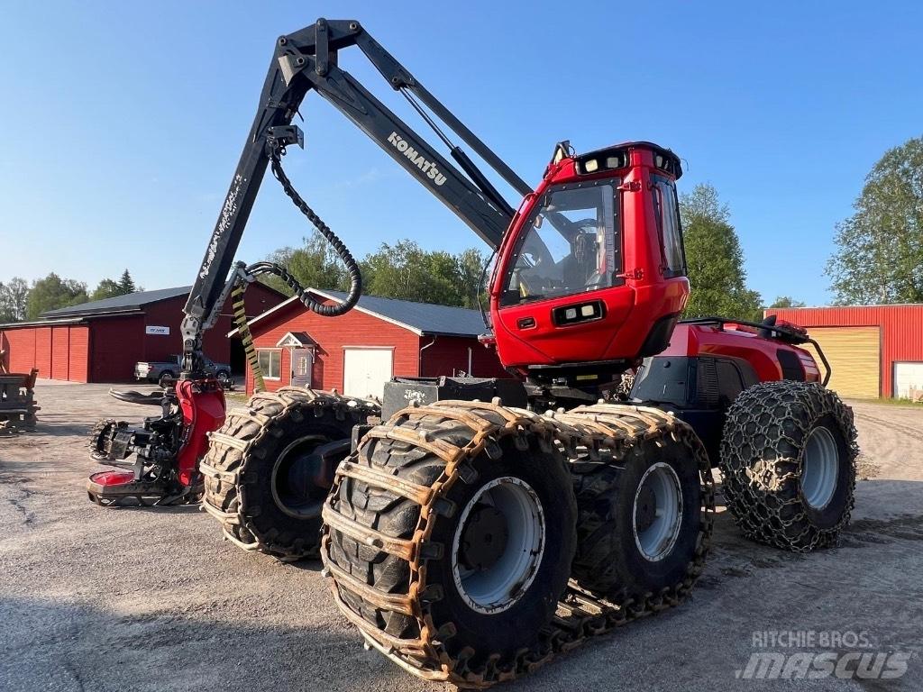 Komatsu 951 Харвестеры