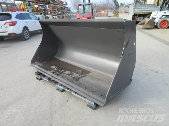 Volvo L 45 Ковши