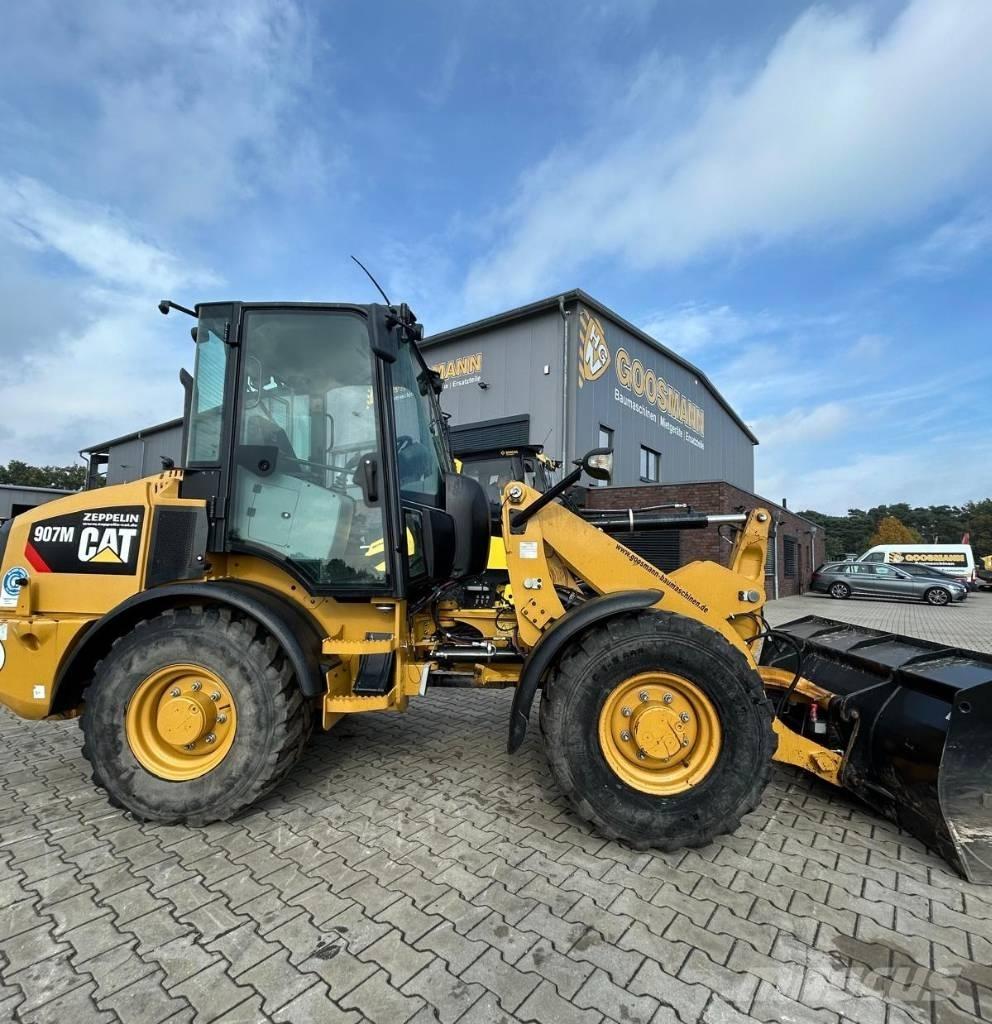 CAT 907 M Фронтальные погрузчики