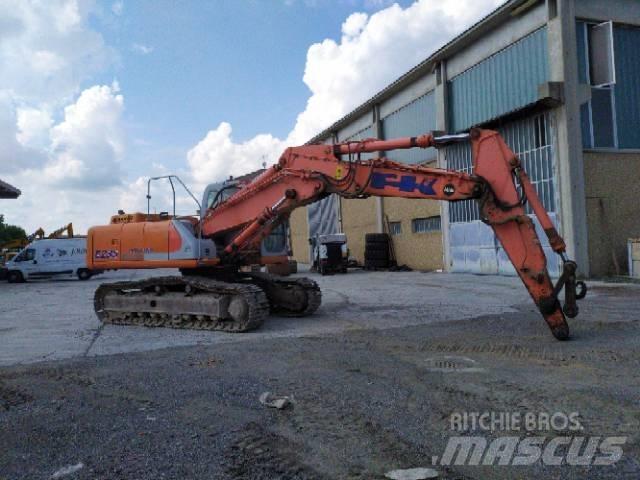 Fiat-Kobelco E 235 Гусеничные экскаваторы