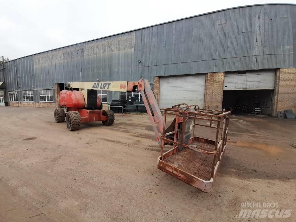 JLG 800 AJ Телескопические подъемники