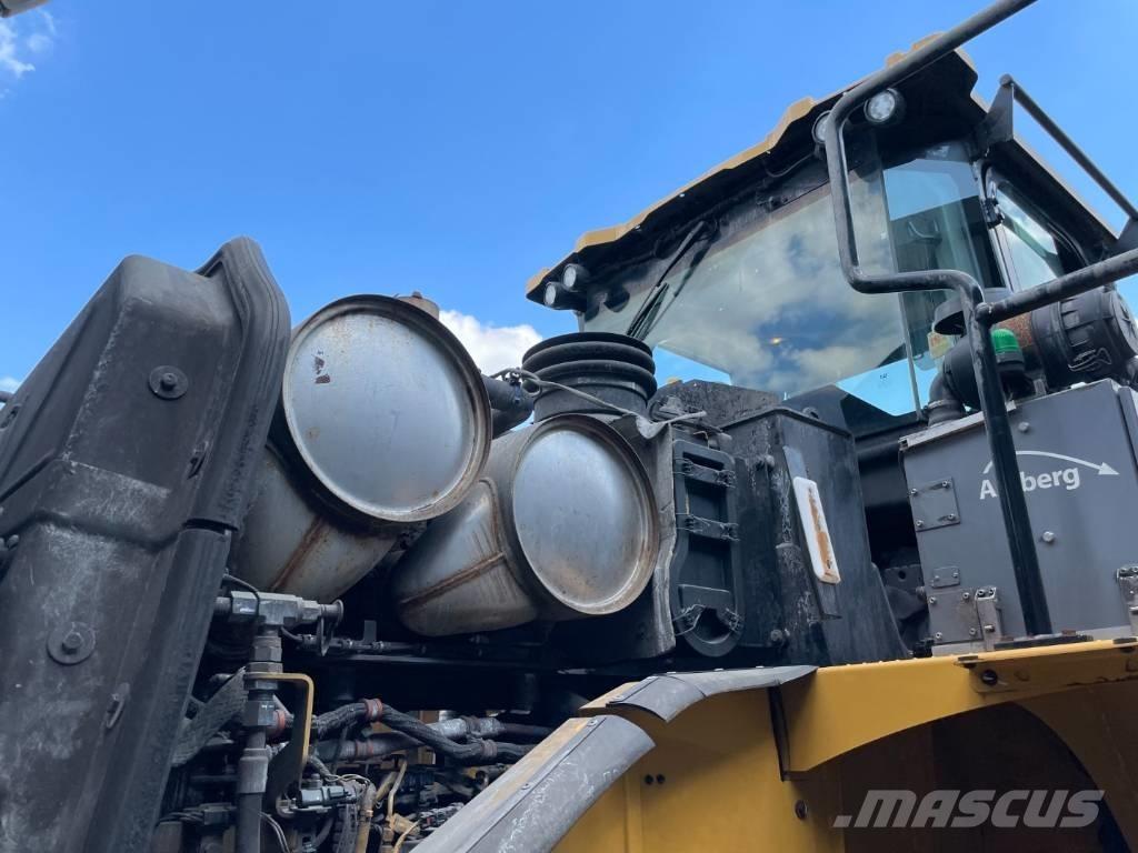 CAT 966MXE Фронтальные погрузчики