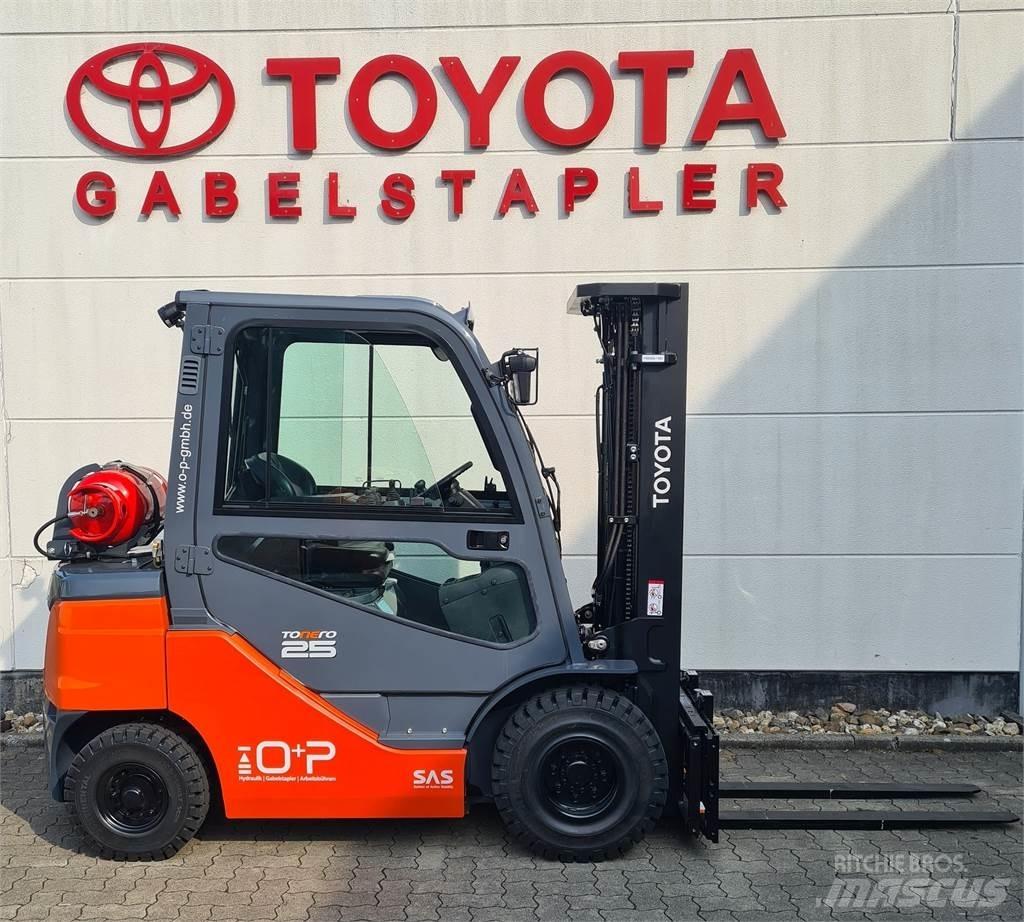 Toyota 02-8FGF25 Газовые погрузчики