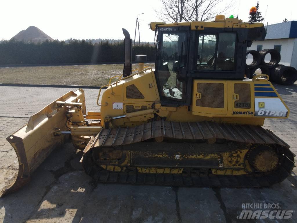 Komatsu D 61 PXI-23 Гусеничные бульдозеры